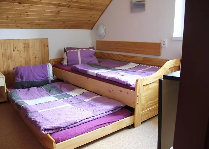 Lägenhet Apartmany Fialka